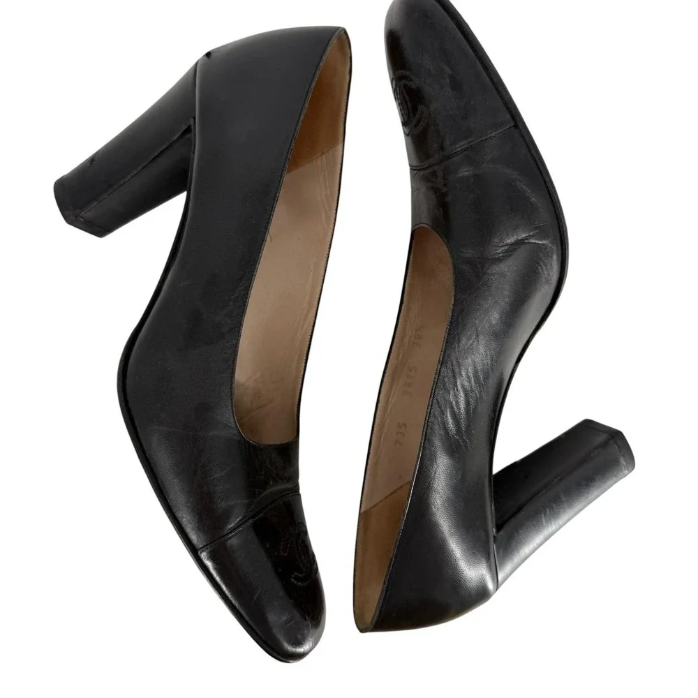 Chanel Black Leather Pump Heels
